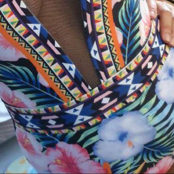 MULTI FLORAL CONTRAST MESH LINED ONE PC SWIMSUIT - Picture 9 of 11
